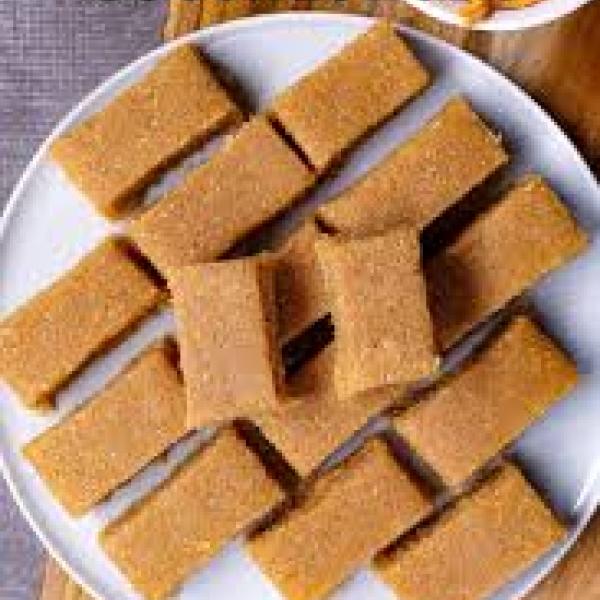 COCONUT_BARFI_with_JAGGERY_1pc