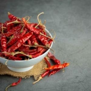 AYULL_RED_CHILLI_(LONG)_100G